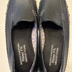 Skechers Black Relaxed Fit Memory Foam Loafers